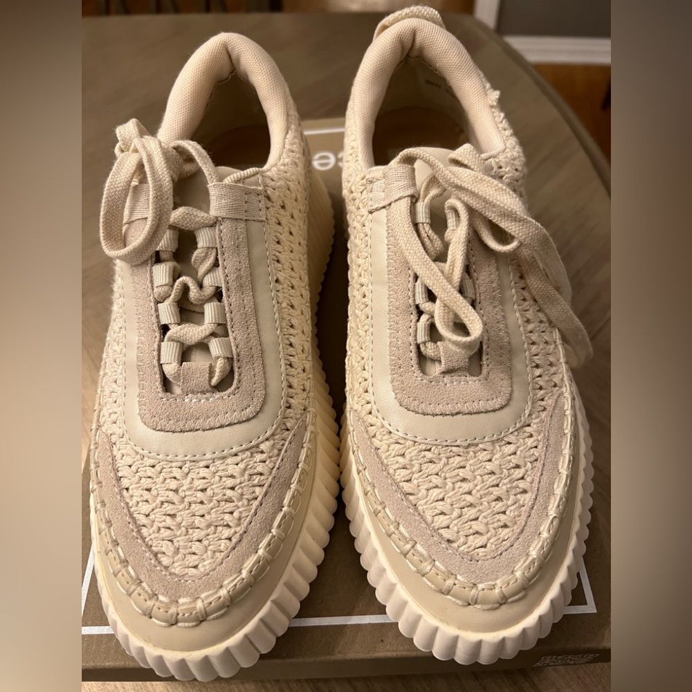 Dolce Vita Dolen Sneakers
